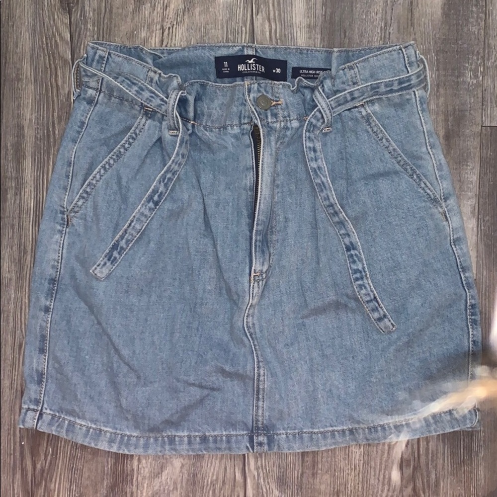 Hollister denim skirt